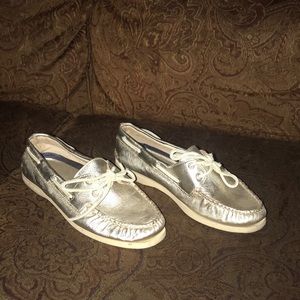 Sperry shoes